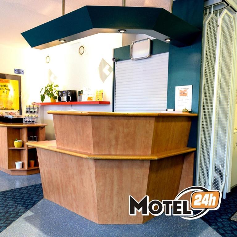 Motel 24H מאנהיים מראה חיצוני תמונה